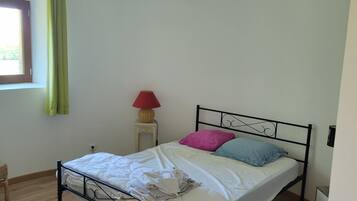 2 chambres, draps fournis