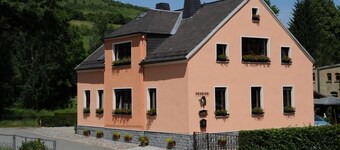 Comfortable vacation apartment in the spa town of Bad-Schlema - for well-being & relaxation
