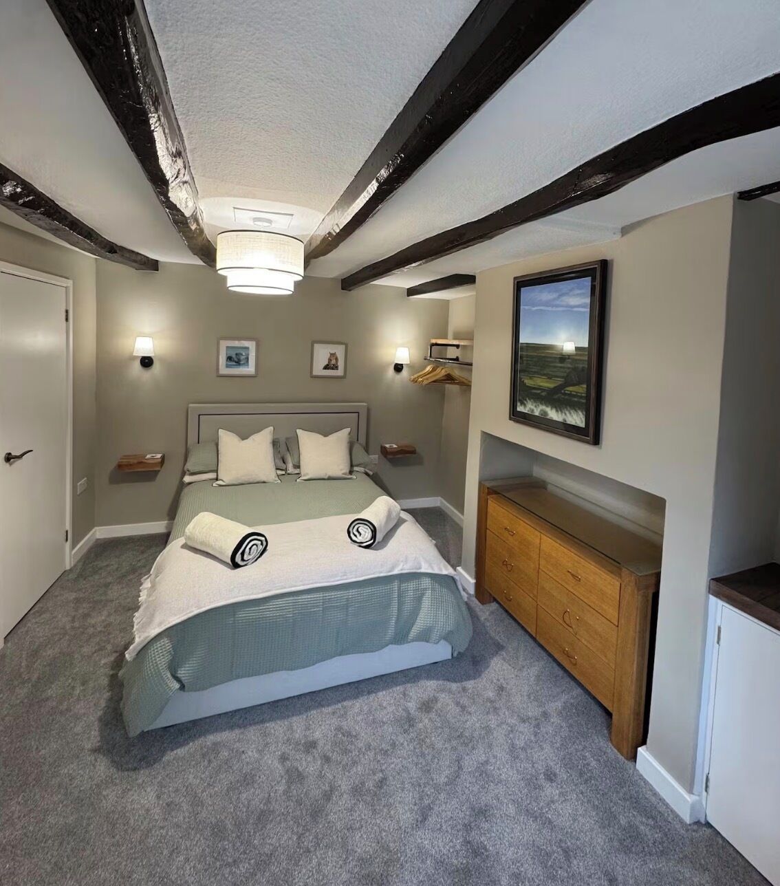 1 bedroom, iron/ironing board, free WiFi, bed sheets