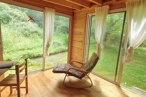 Large, quiet 7-bedroom house close to the center of Bagnères and the mountains