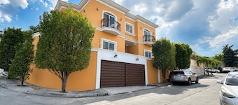 Luxury 4BR Home in Santa Cruz Tegucigalpa