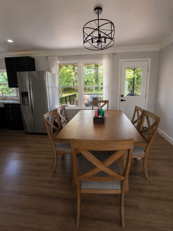 Dining - Charming and centrally located 3-bedroom home in Austell (Austell)