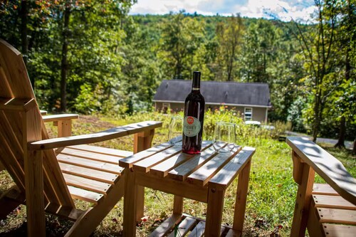 Charming 3-bedroom mountain retreat in beautiful Fort Valley with Hot Tub Hiking