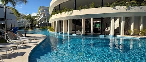 Piscine extérieure