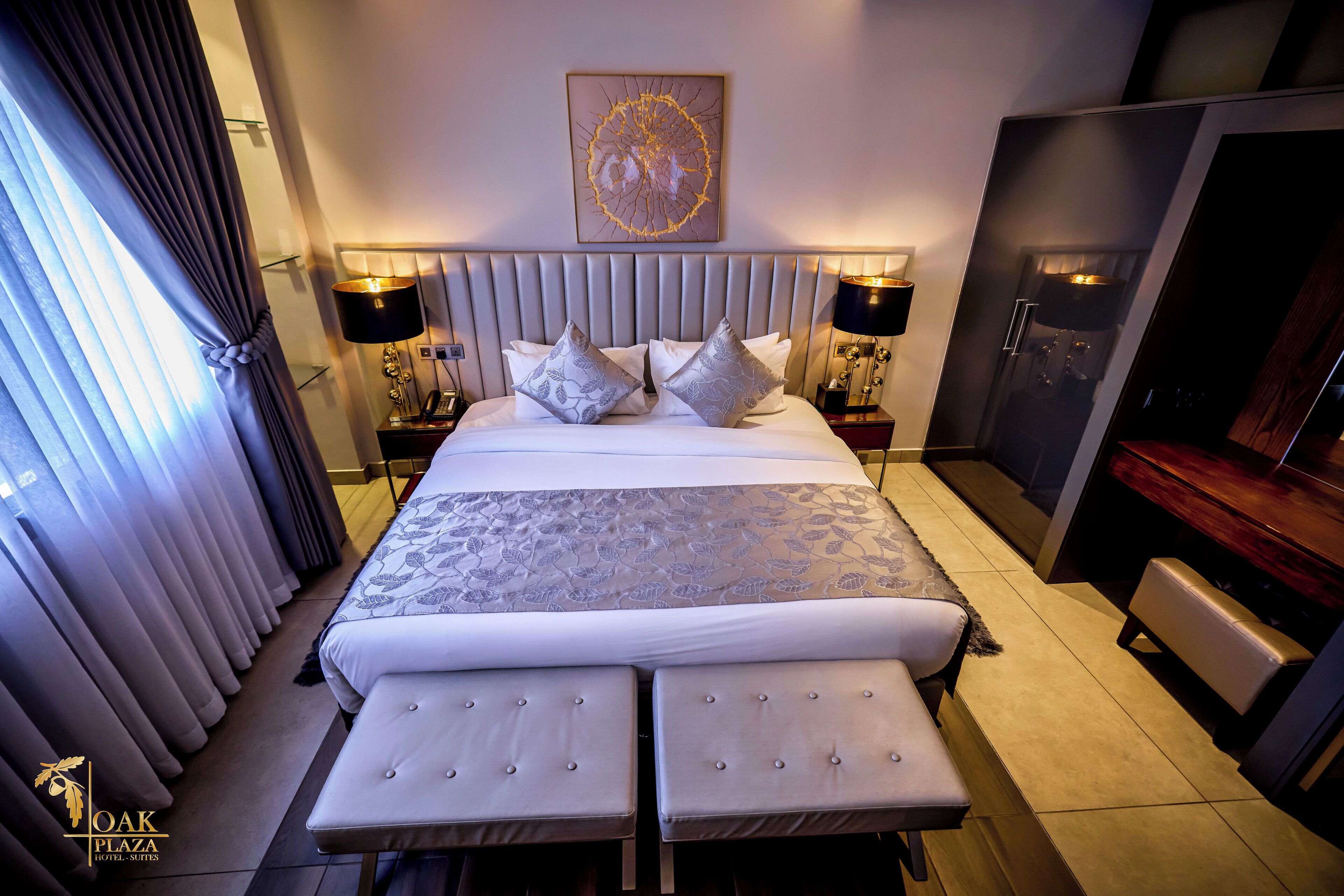 In-room safe, desk, laptop workspace, soundproofing