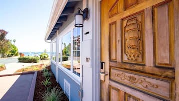 Family Room, Sea View | Exterior detail