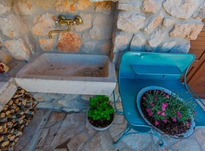 Property grounds - Villa with swimming pool (Vrgorac)