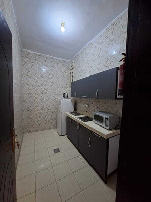 Family Apartment | Private kitchen - RAHATI STAR SERVICED APARTMENTS (Taif)