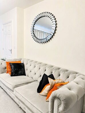 Living area - Welcome to Peace Pad
Designed with comfort and convenience in mind. (Derby)
