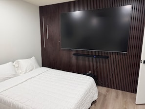 3 bedrooms, iron/ironing board, WiFi