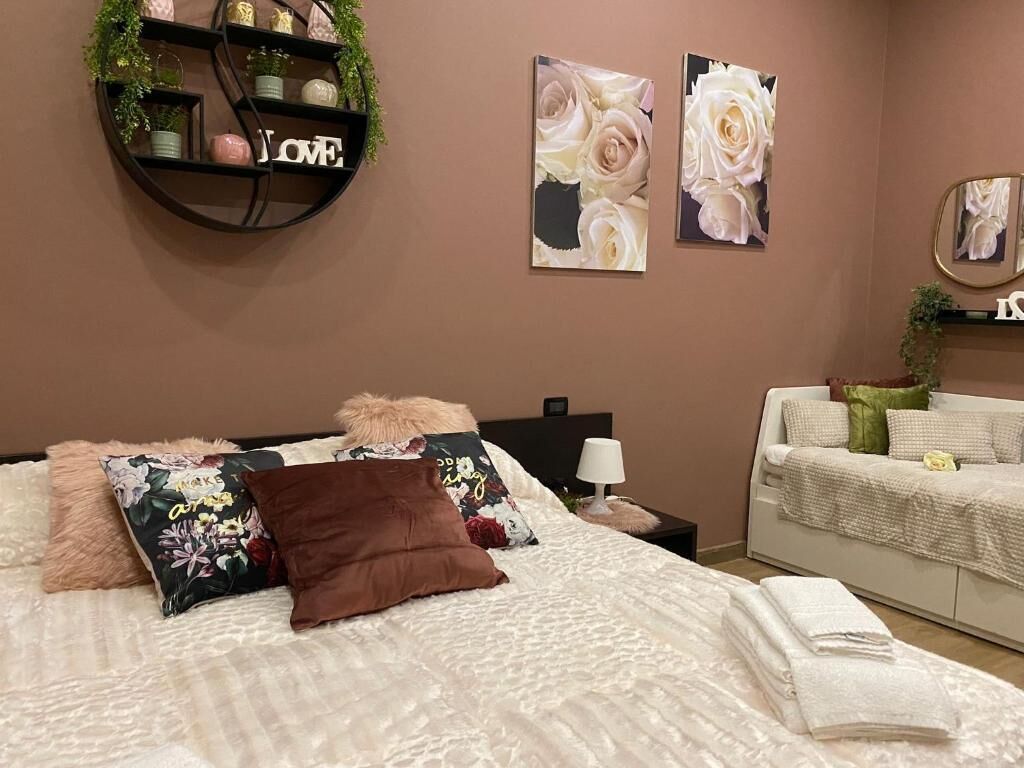 Superior-Vierbettzimmer, Balkon, Stadtblick | Zimmersafe, Verdunkelungsvorhänge, schallisolierte Zimmer