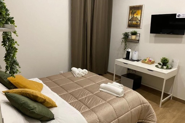 Double Room, Balcony, City View | In-room safe, blackout drapes, soundproofing, WiFi (free)