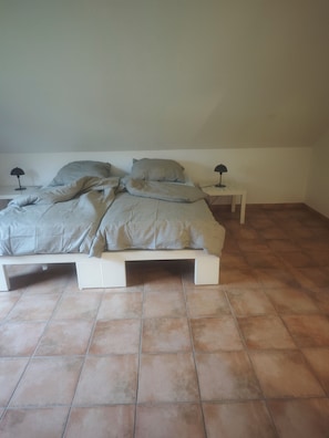 Wifi y ropa de cama
