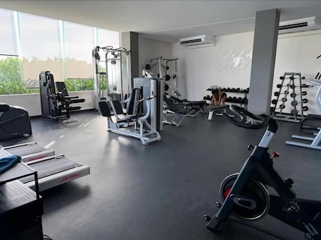 Fitness facility. Hotel Costa Belle