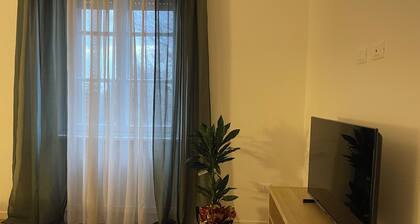 Cozy Apartment in Verona, Near Station and Old Town