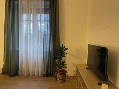 Cozy Apartment in Verona, Near Station and Old Town