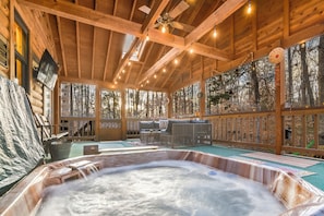 Bain à remous intérieur