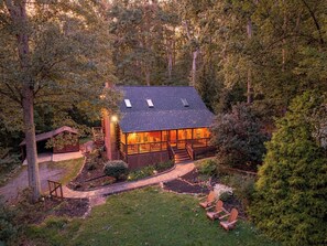 Exterior - Hot Tub•Sauna•Fire Pit•EV Charger•Water Access (Mineral)
