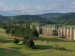Exterior - Cozy 1BR/1BA Resort Condo · Sleeps 4 · Pigeon Forge · Resort Spa On Site · 23+ (Pigeon Forge)