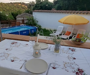 Outdoor dining - La Soberana: The House That Cares for You (Arroyo)