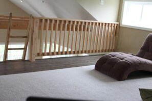 Interior - Charming 3-bedroom cottage in lovely Vinalhaven perfect for relaxing (Vinalhaven)