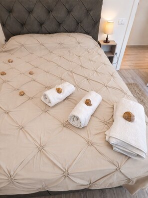 Room - Italy Luxury Apartment front of the sea (Mamaia-Sat)