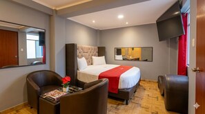 Standard Suite, Courtyard View