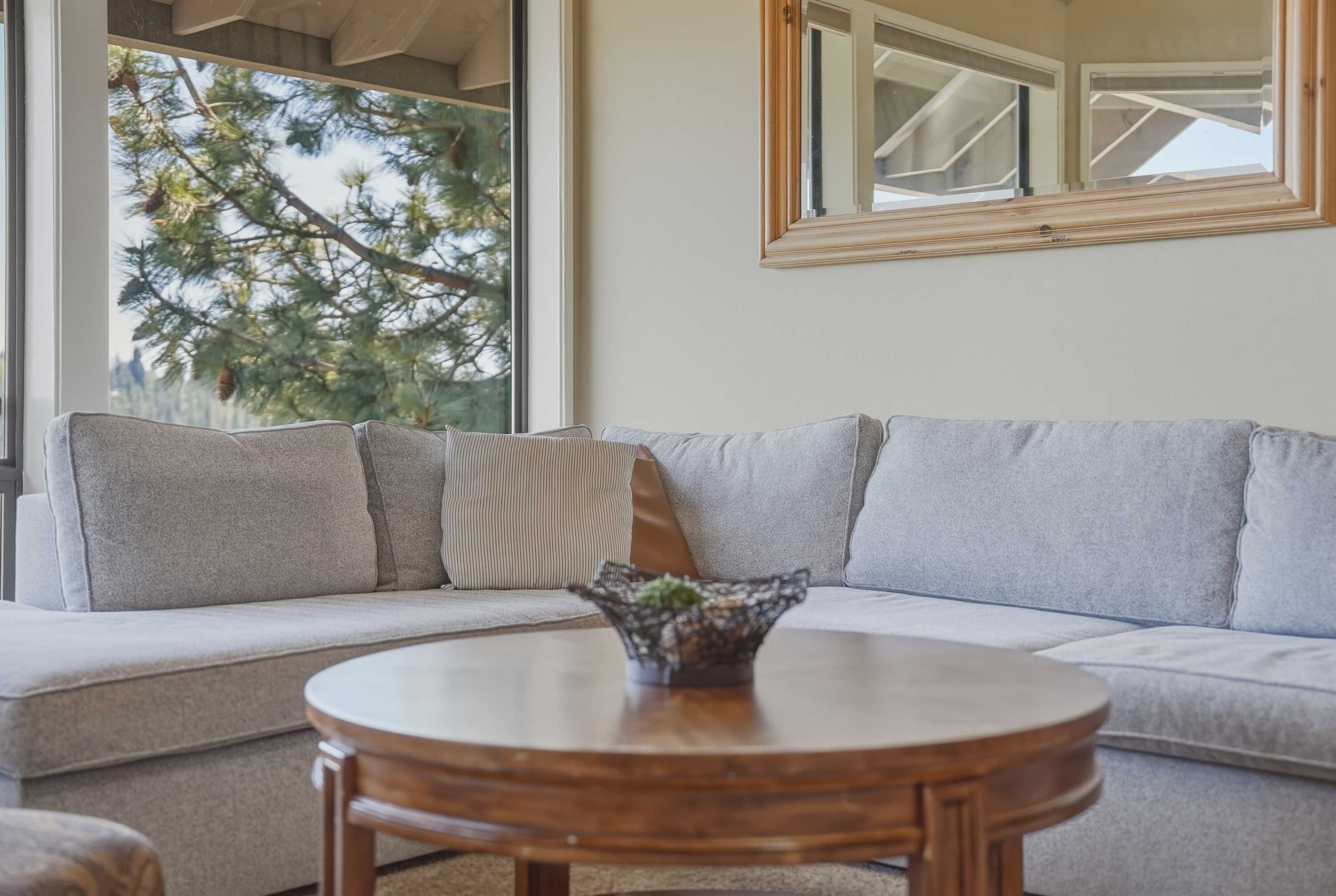 Condo, Multiple Beds, Mountain View (River Ridge A) | Living area