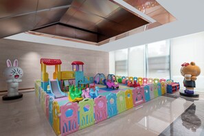Aire de jeu intérieure pour enfants