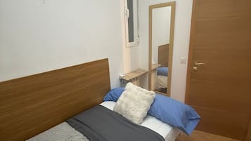 Habitación básica | Wifi gratis y ropa de cama