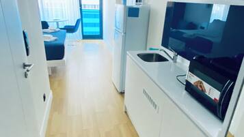 Comfort Studio, Balcony, Sea View | Interior