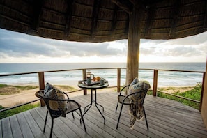 Basic Room, Ocean View | Property grounds