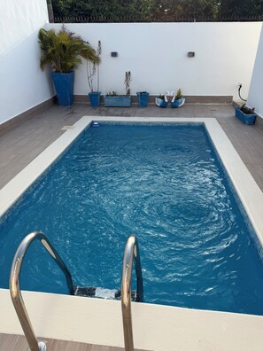 Utomhuspool