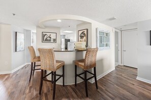 Unclassified image, 5 of 55, button - N Hampton 222 in Kingston, Oceanfront, Pool, Beach (Myrtle Beach)
