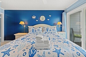 3 bedrooms, iron/ironing board, free WiFi, bed sheets - Pelicans Landing 321 3 BR Beach/Pool (Myrtle Beach)