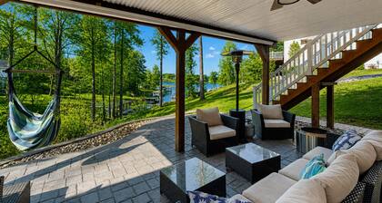 Stellar Lakefront Oasis With Kayaks, Sup, Firepits, Dock, & Games - Dog-friendly