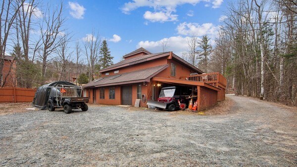 Peaceful Valley By Avantstay Indoor Heated Pool + Game Room Near Gore Mtn - New York