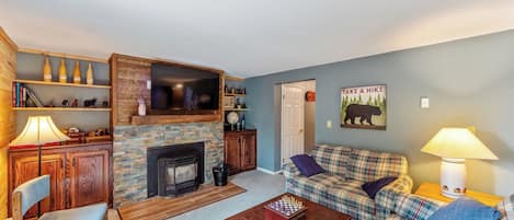 House (3 Bedrooms) | Front of property