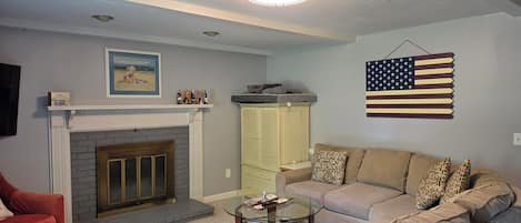 Living Room
(Game Cabinet; Dogs Beds on Top)