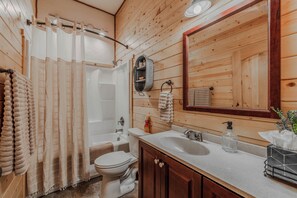 Bathroom - Newly Added! Spacious 4 Bedroom Cabin • Hot Tub • Just 25min to West Yellowstone (Island Park)