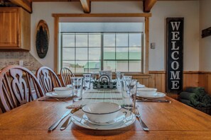 Dining - Newly Added! Spacious 4 Bedroom Cabin • Hot Tub • Just 25min to West Yellowstone (Island Park)