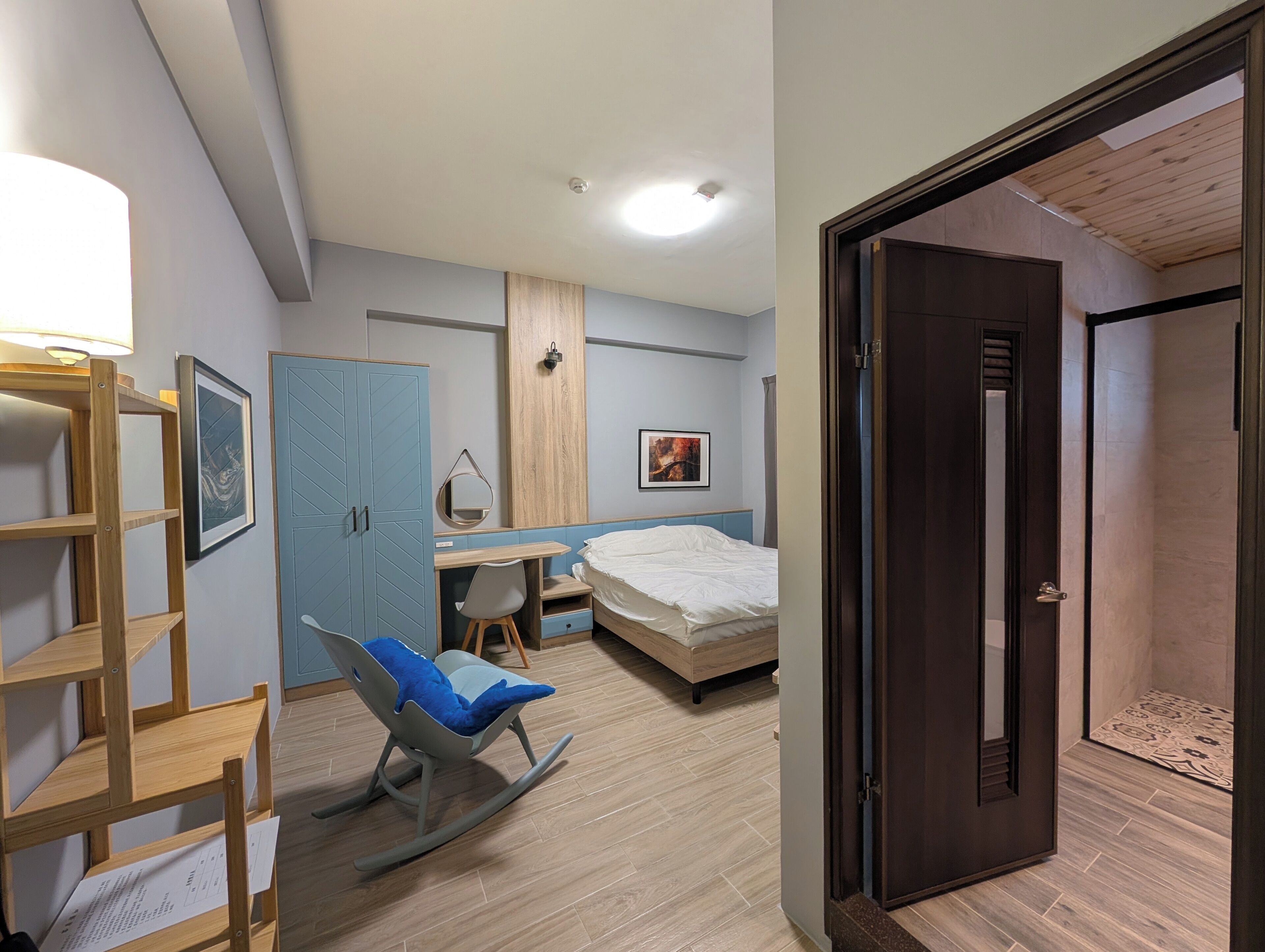 Comfort Double Room | Laptop workspace, free WiFi