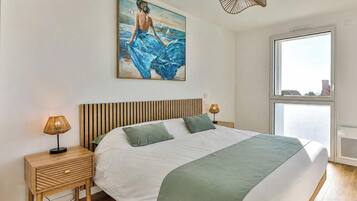 1 bedroom, iron/ironing board