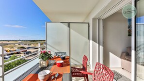 Outdoor dining - 🌊 Terrasse de l'Atlantique – à Sion-sur-l'Océan 🌊 (Saint-Hilaire-de-Riez)
