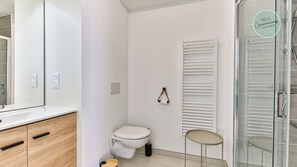 Bathroom - 🌊 Terrasse de l'Atlantique – à Sion-sur-l'Océan 🌊 (Saint-Hilaire-de-Riez)
