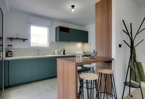 Fridge, microwave, oven, dishwasher - Capbreton Beach, apartment for 6 people (CAPBRETON)