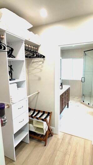 Interior - Charming House in Midtown District walking distance from restaurants (Reno)