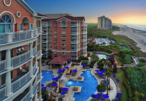 Exterior - Luxurious 2-bedroom Villa in beautiful Myrtle Beach with unobstructed Ocean View (Myrtle Beach)