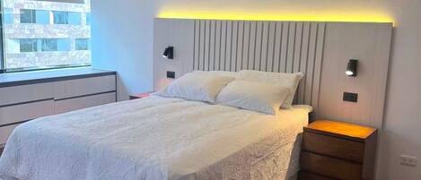 1 chambre, fer et planche à repasser, accès Internet, draps fournis
