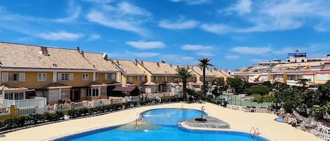 Comfort Apartment | Pool | Outdoor pool